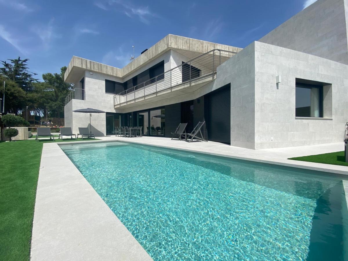 Naramia Sagaro Villa With Poolgarden10 Pax S'Agaró Extérieur photo