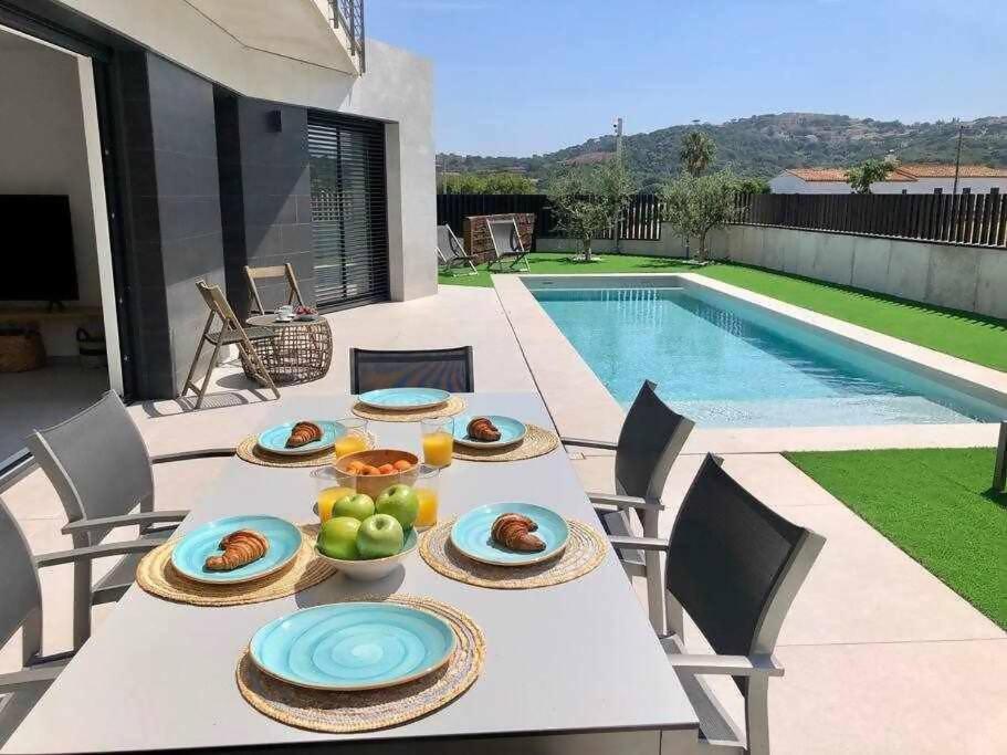 Naramia Sagaro Villa With Poolgarden10 Pax S'Agaró Extérieur photo